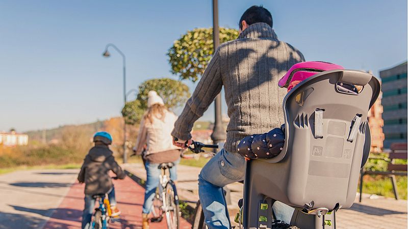 Mamás y papás - Las bicicletas no sólo son para el verano - 23/11/19 - Escuchar ahora