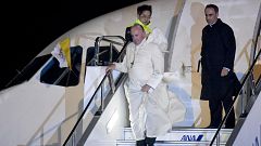Papa Francisco llega a Japón y envía mensaje antinuclear