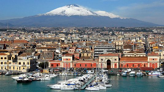 Crónicas de un nómada - Crónicas de un nómada - Catania, a la sombra del Etna - 24/11/19 - Escuchar ahora