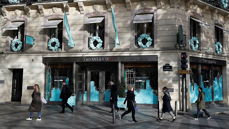 14 horas - Louis Vuitton compra Tiffany & Co. por 15.000 millones