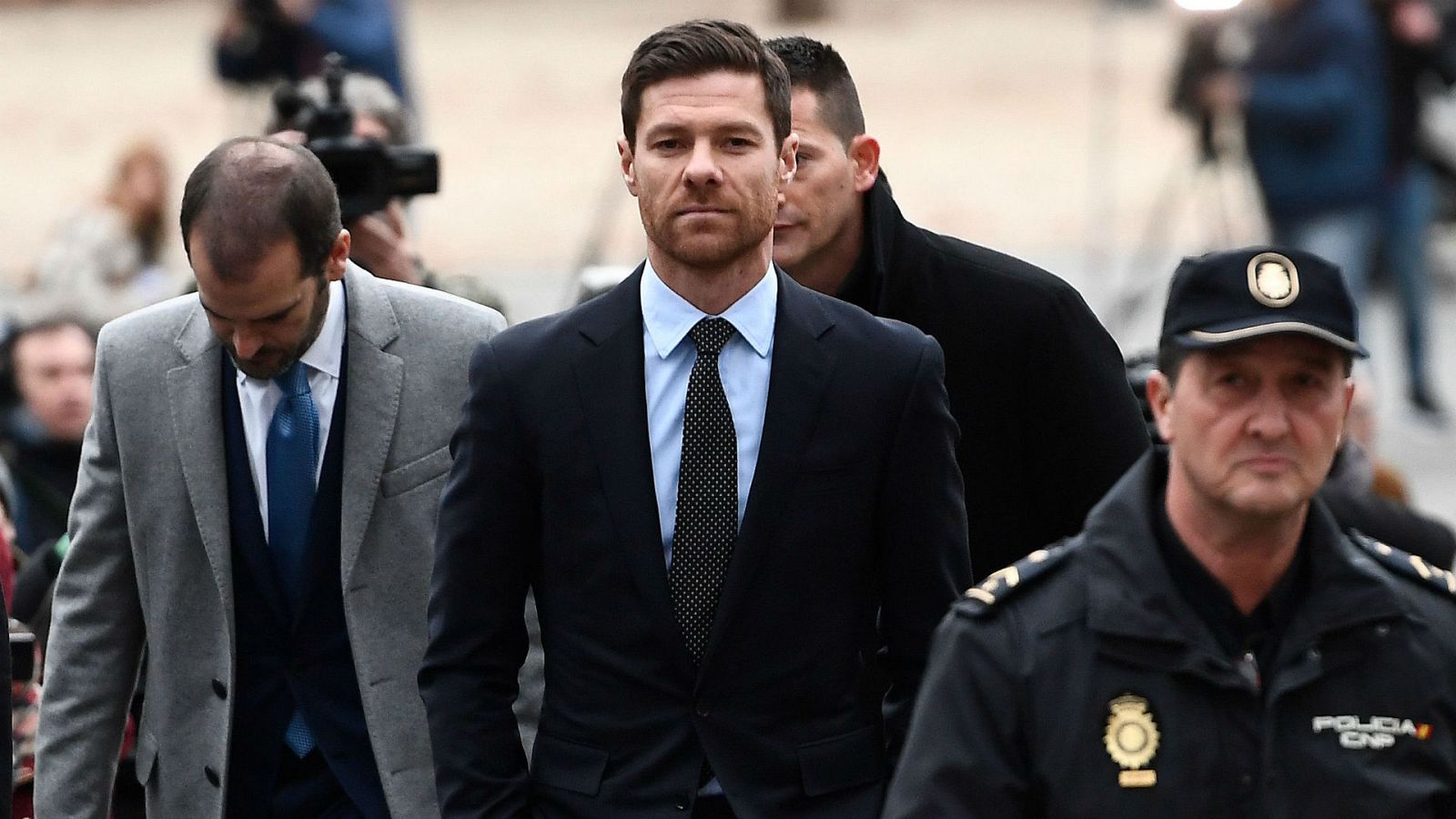 14 horas - Xabi Alonso, absuelto de fraude fiscal - Escuchar ahora
