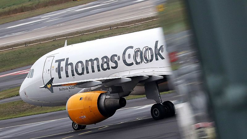 Boletines RNE - El Congreso debate las ayudas por la caída de Thomas Cook - Escuchar ahora