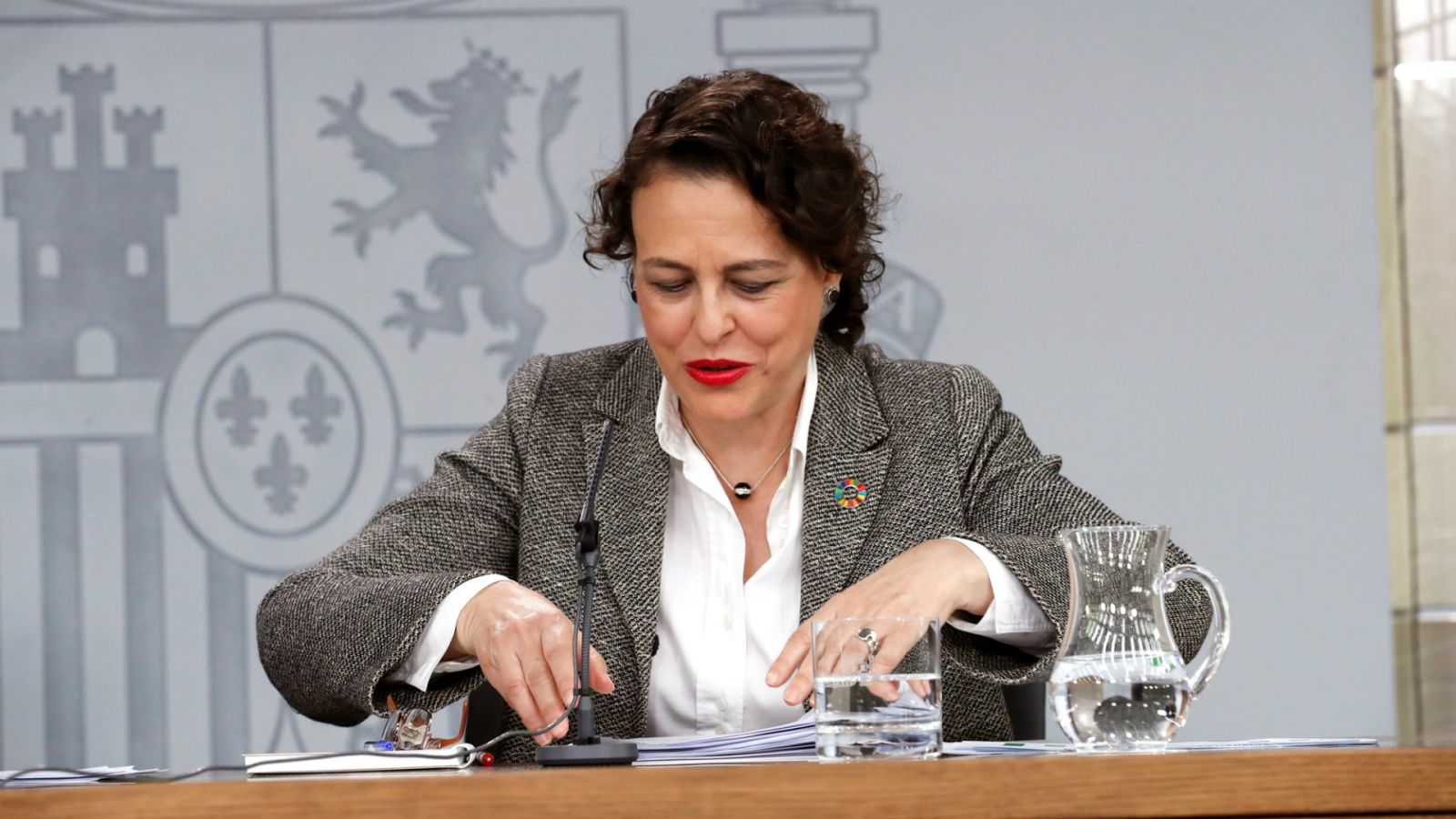 Boletines RNE - Menor aportación de la hucha de las pensiones para la extra - Escuchar ahora