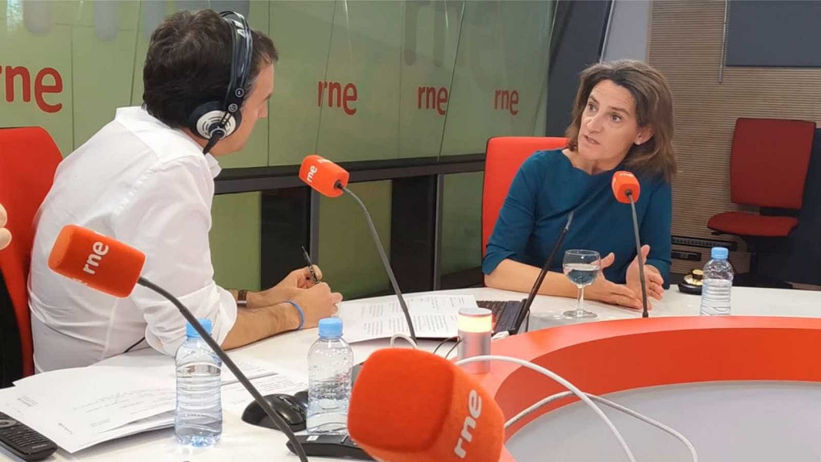  Las mañanas de RNE con Íñigo Alfonso - Teresa Ribera: "Sabemos lo que tenemos que hacer y sin embargo no actuamos a la velocidad necesaria" - Escuchar ahora