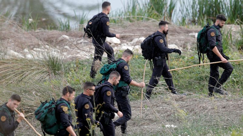 Boletines RNE - Analizan ropa por si hubiera sangre de Marta Calvo - Escuchar ahora 