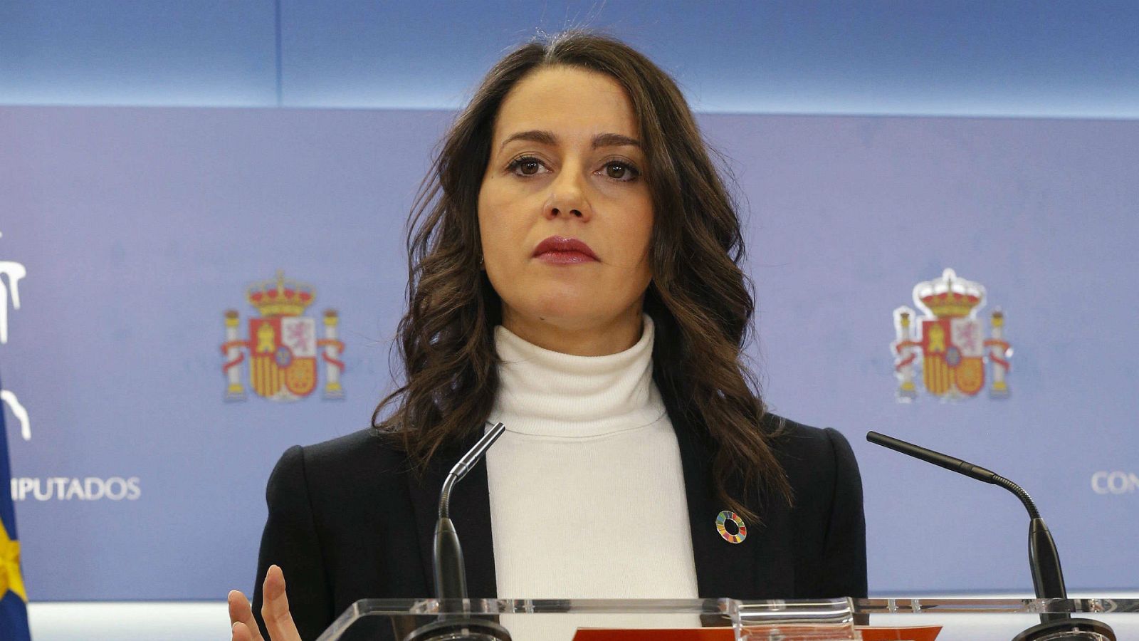 14 horas - Arrimadas plantea a Sánchez un acuerdo a tres con el PP - Escuchar ahora