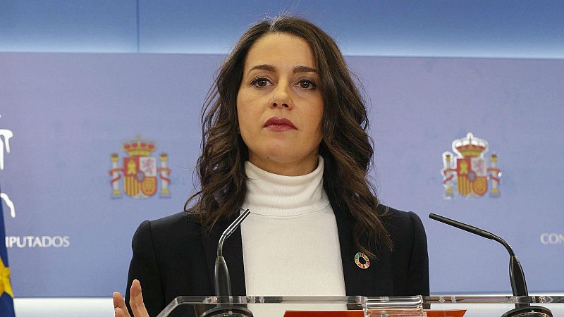 14 horas - Arrimadas plantea a Sánchez un acuerdo a tres con el PP - Escuchar ahora