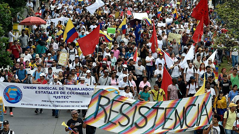 14 horas - Tercera jornada de huelga general en Colombia - Escuchar ahora