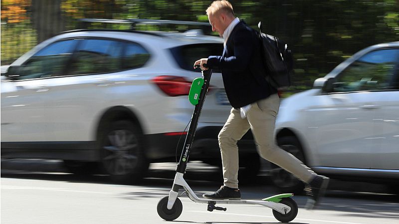 14 horas - Nuevas normas para los patinetes eléctricos - Escuchar ahora
