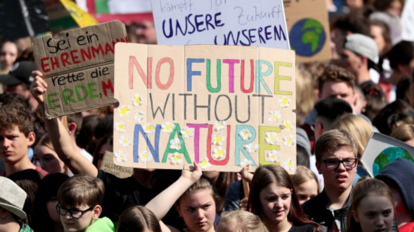 Las mañanas de RNE con Íñigo Alfonso - Jóvenes contra el cambio climático: "No queremos que el movimiento se personalice en Greta" - Escuchar ahora