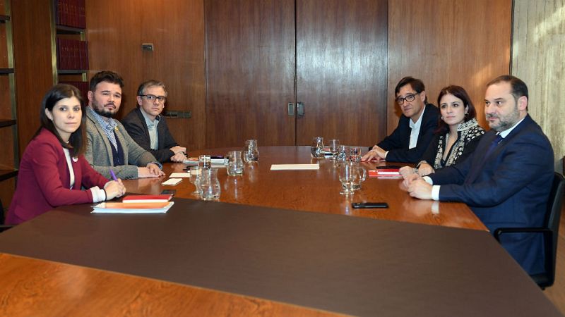 14 horas - PSOE y ERC constatan "avances" para encauzar el "conflicto político" en Cataluña - Escuchar ahora 