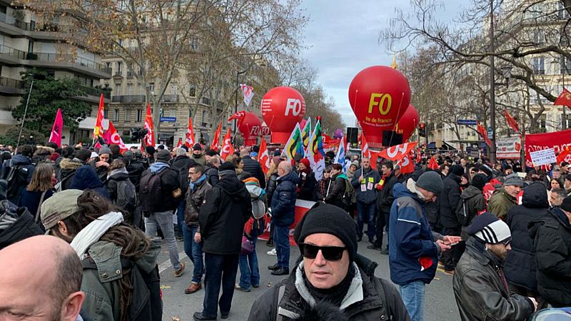14 horas - Manifestación en París contra la reforma de las pensiones - Escuchar ahora