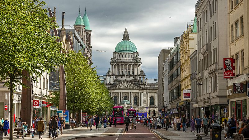 14 horas - Incertidumbre en Irlanda del Norte ante la cita electoral - Escuchar ahora