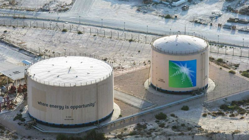 24 horas - La petrolera Aramco sale a bolsa y se corona como la empresa más valiosa - Escuchar ahora