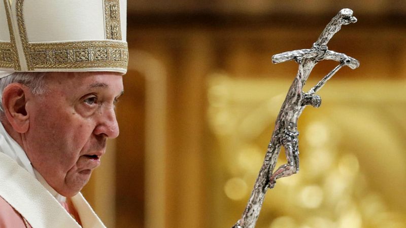 Boletines RNE - El papa elimina el secreto de confesión para los abusos a menores en la Iglesia - Escuchar ahora