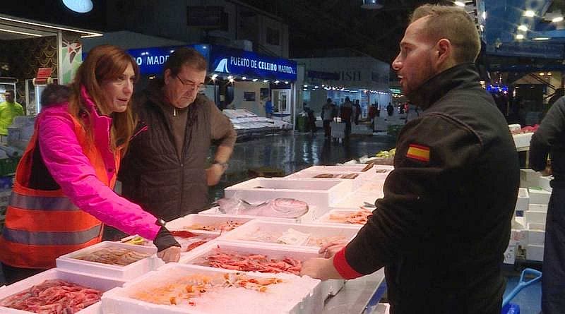 14 horas - El pescado y el marisco, los alimentos que más suben en Navidad según la OCU - Escuchar ahora