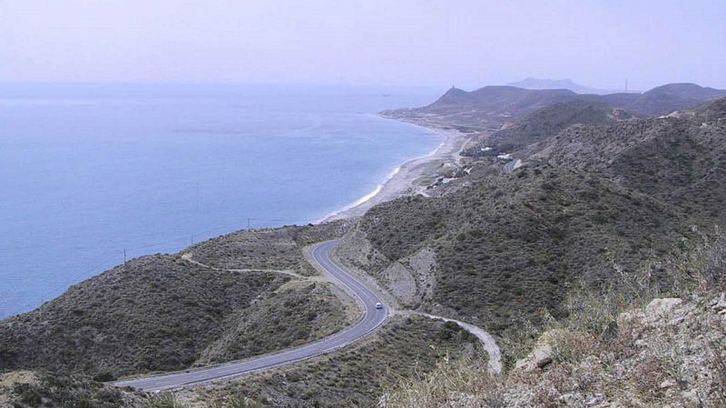 Boletines RNE - Almería recibe 2020 con un terremoto de 3,9 grados - Escuchar ahora