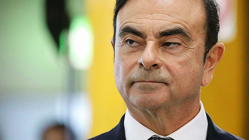 Boletines RNE - Varios detenidos en Turquía por facilitar la huida de Carlos Ghosn a Beirut - Escuchar ahora