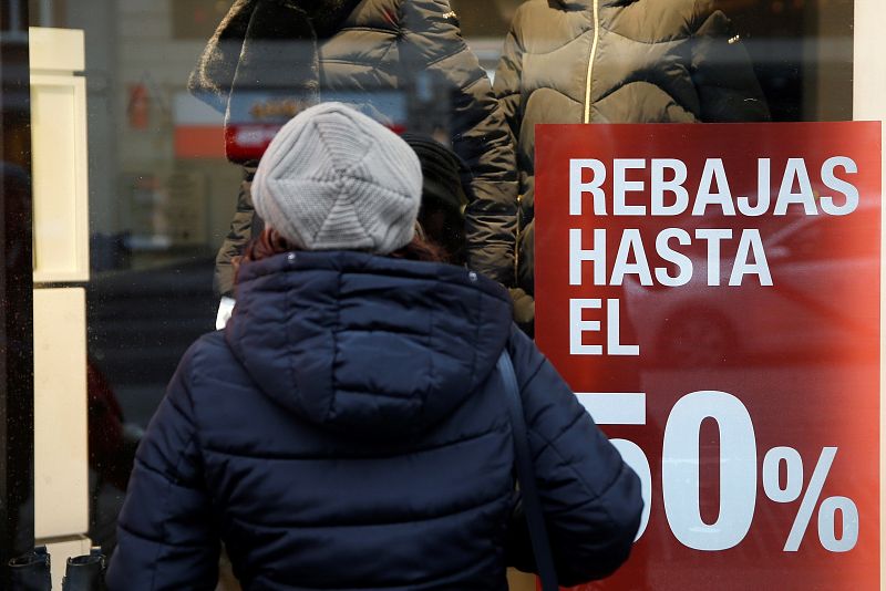 Las rebajas ya no esperan al 7 de enero - Escuchar ahora