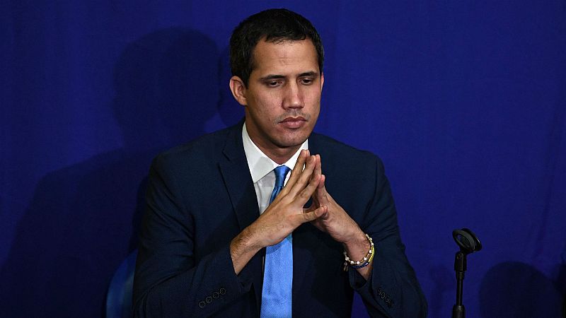 Boletines RNE - Juan Guaidó vuelve a presidir el Parlamento de Venezuela - Escuchar ahora