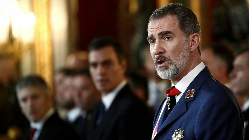 14 horas - El Rey destaca el compromiso de las Fuerzas Armadas con España y la Constitución - Escuchar ahora