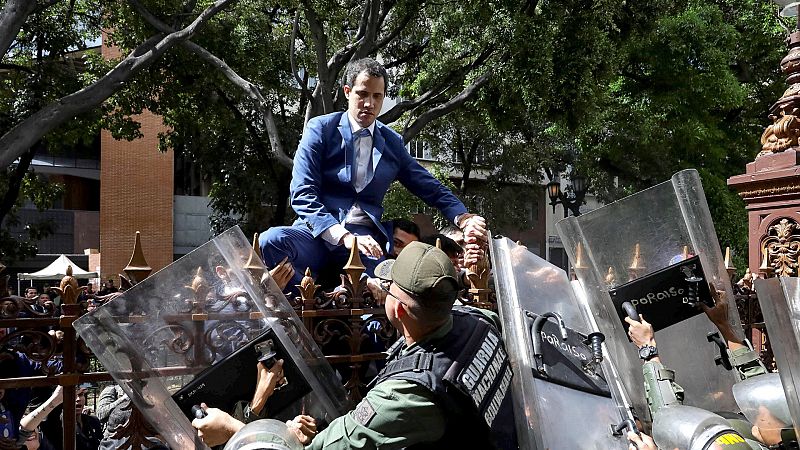  Boletines RNE - Juan Guaidó insiste en su legitimidad para presidir la Asamblea Nacional - Escuchar ahora