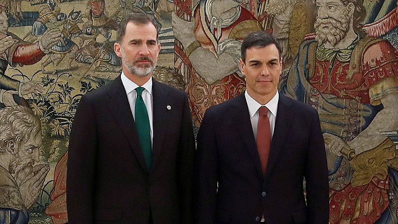 Boletines RNE - El presidente del Gobierno, Pedro Sánchez, promete su cargo ante el rey - Escuchar ahora