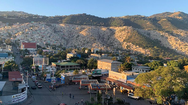 Las mañanas de RNE con Íñigo Alfonso - Haití, 10 años después - Escuchar ahora