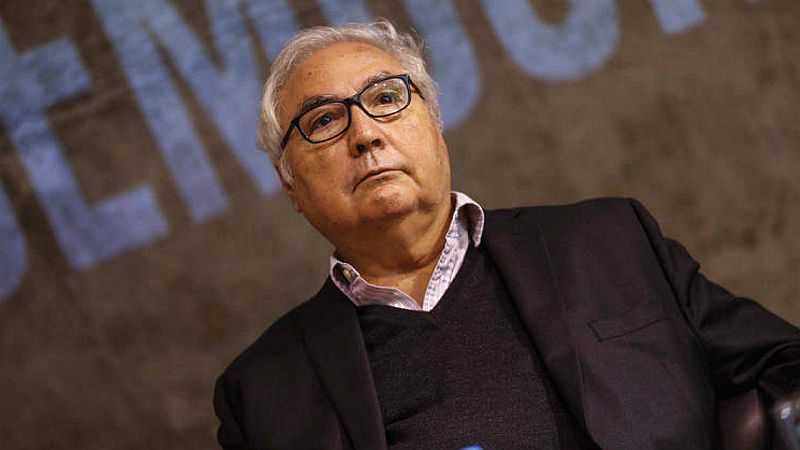  Boletines RNE- El sector educativo, molesto por la división del ministerio de Ciencia, Innovación y Universidades - Escuchar ahora