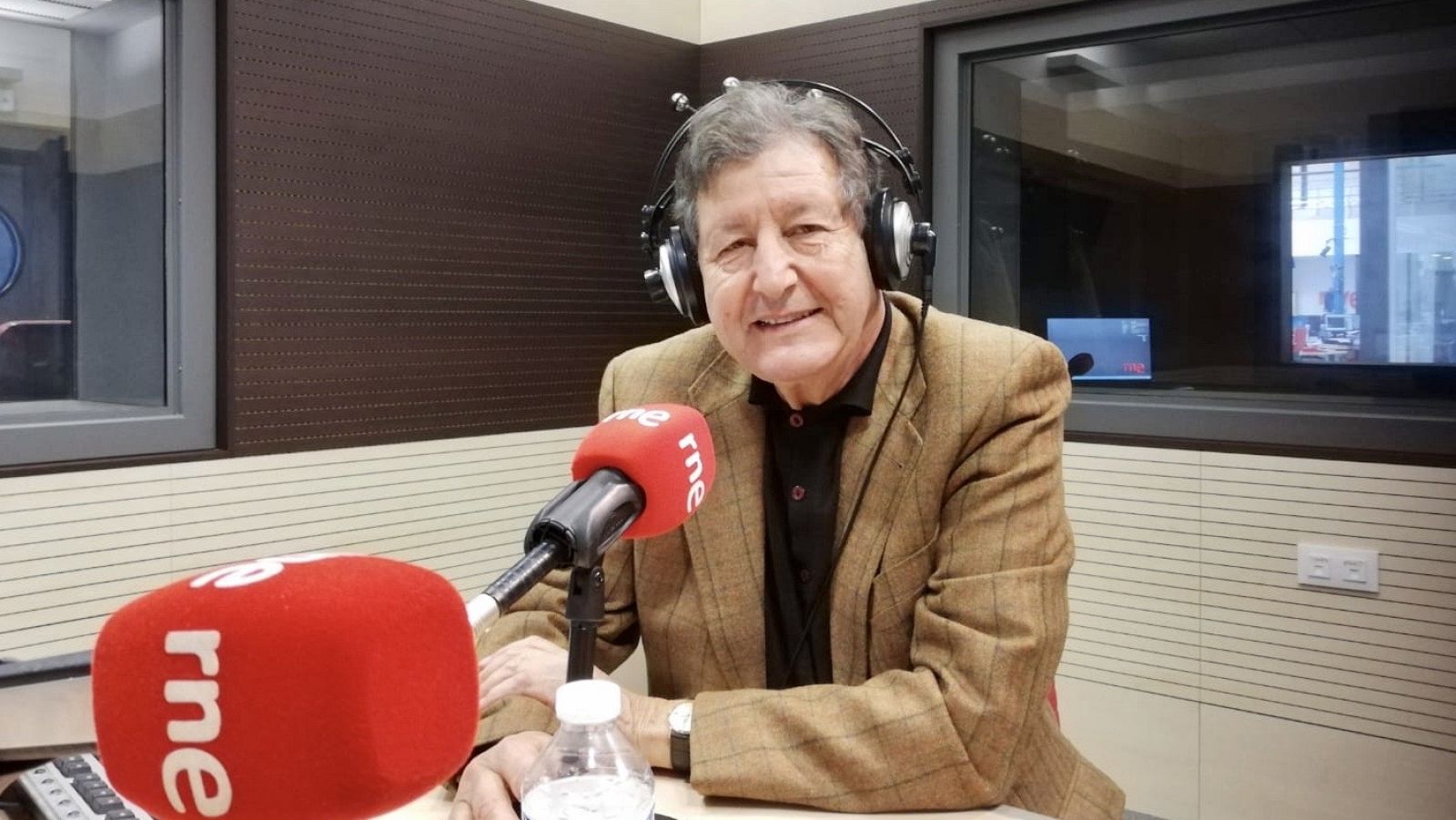 El nuevo ensayo de Sami Naír - 'Mano a mano' - Escuchar ahora