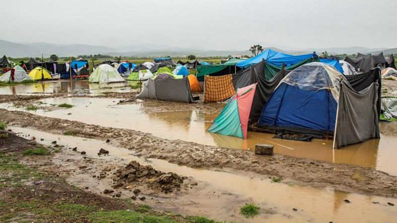 En primera persona - Se recrudece la tragedia en los campos de refugiados en Grecia - 13/01/20 - Escuchar ahora