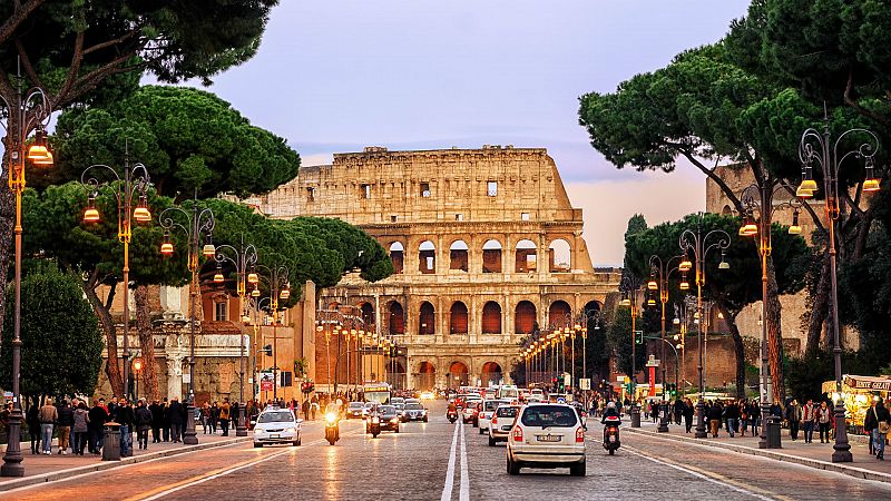 14 horas - Roma restringe el tráfico de coches diésel por contaminación - Escuchar ahora