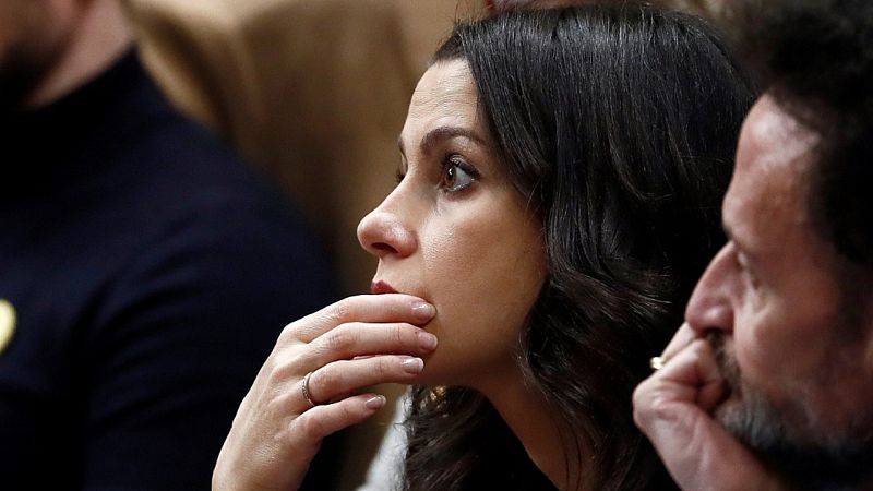 24 horas - Convulsión en Ciudadanos tras los ceses de su gestora - Escuchar ahora