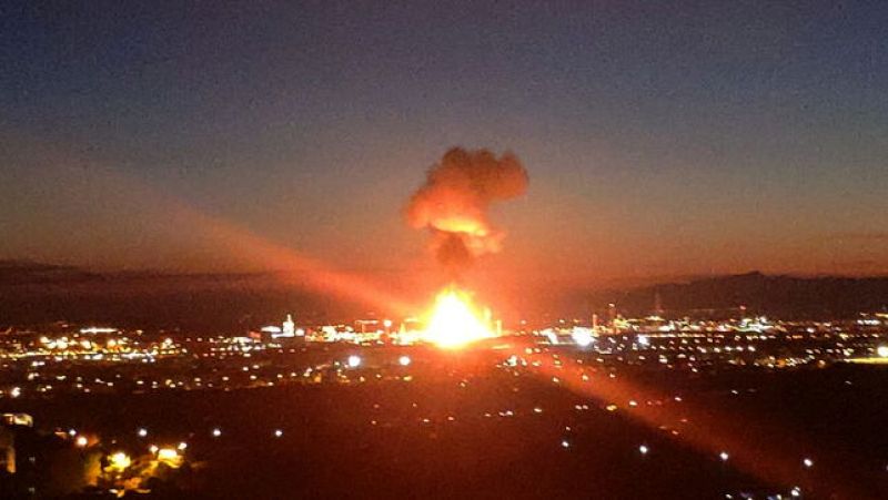  Las mañanas de RNE con Íñigo Alfonso - Protección Civil admite que falló la comunicación con la empresa incendiada en Tarragona - Escuchar ahora