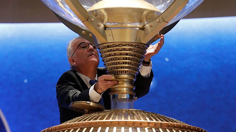  14 horas - La Audiencia Nacional pide a Loterías explicaciones sobre la bola perdida del sorteo de Navidad - Escuchar ahora