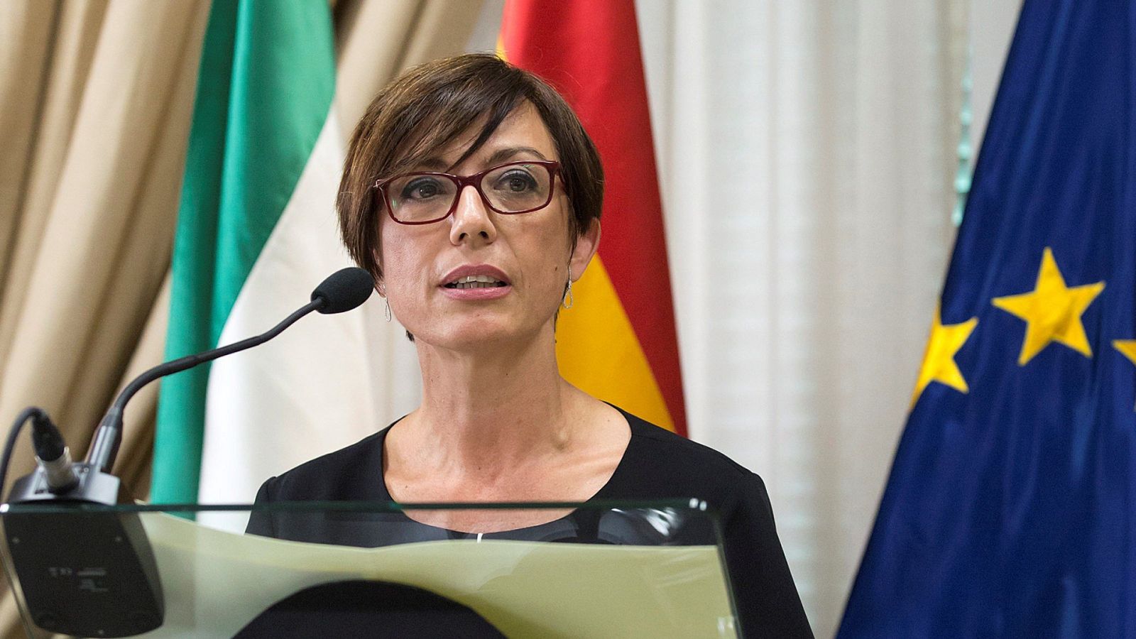 Boletines RNE - Gámez destaca ser la primera mujer al frente de la Guardia Civil - Escuchar ahora