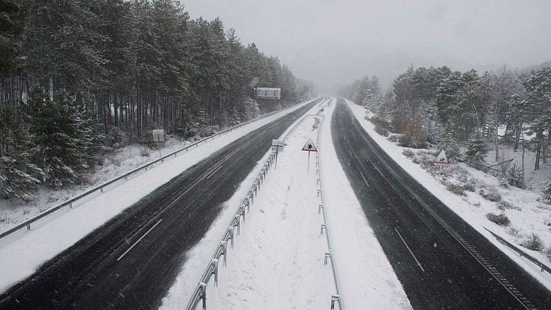 14 horas fin de semana - La DGT aconseja adelantar el regreso del fin de semana por la borrasca Gloria - Escuchar ahora
