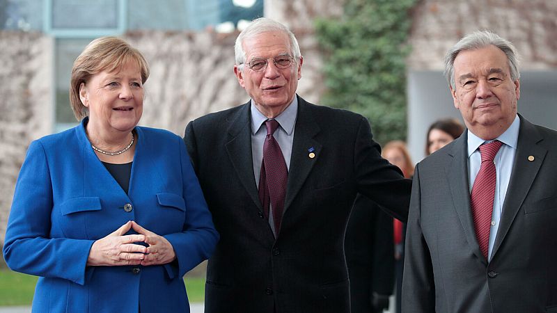 Boletines RNE - En Berlín se habla de la paz en Libia con pocas espectativas de éxito - Escuchar ahora