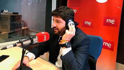  Las mañanas de RNE con Íñigo Alfonso - López Miras se reafirma en su defensa del 'pin parental' - Escuchar ahora