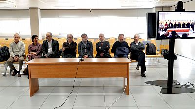 Boletines RNE - Juicio metro de Valencia: Se suspende el ingreso en prisión de los condenados - Escuchar ahora
