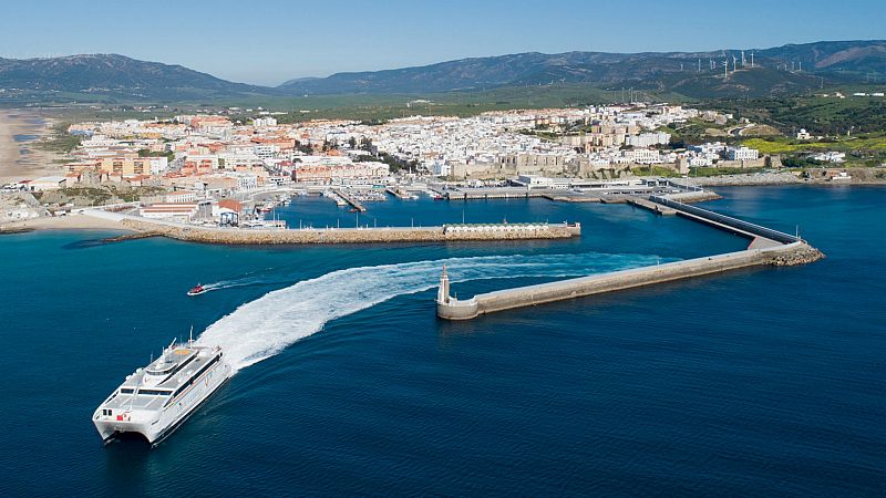 14 horas - Localizan un cadáver en el Puerto de Algeciras, se investiga si pertenece al Rúa Mar - Escuchar ahora