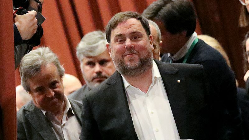 14 horas - Junqueras: negociar con "escepticismo y entusiasmo" y convocar nuevo referéndum - Escuchar ahora