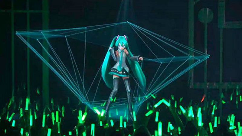 14 horas - Barcelona acoge el concierto del holograma Hatsune Miku - Escuchar ahora