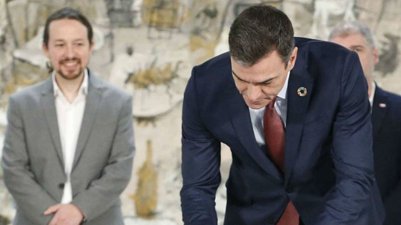 14 horas - El PSOE sigue ganando terreno mientras VOX deja de ser la tercera fuerza, según el CIS - Escuchar ahora 