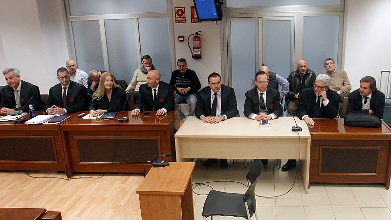 Boletines RNE -  El jurado absuelve a los acusados del crimen de Polop - Escuchar ahora