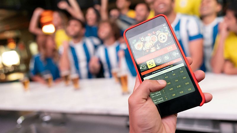 Boletines RNE- El Gobierno limitará la publicidad de las apuestas online - Escuchar ahora