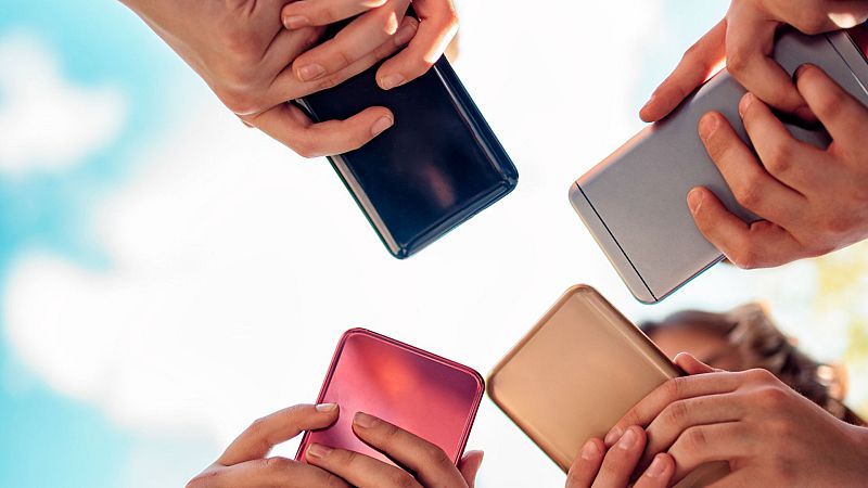  14 horas - Amenazas a una adolescente en Francia por criticar el Islam - Escuchar ahora