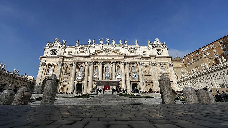 24 horas - El Vaticano expone 'Los Signos de lo Sagrado. Las huellas de lo real' - Escuchar ahora