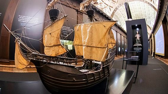 Hora América en Radio 5