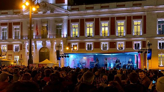 El sótano - El sótano - Día Mundial de la Radio con Sex Museum en la Puerta del Sol - 13/02/20 - escuchar ahora